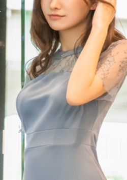 麗奈 YOKOHAMA杏野 由來