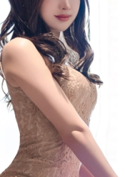 麗奈 YOKOHAMA福士 真央