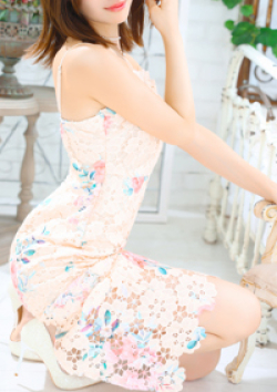 Club 麗花伊川 しのは