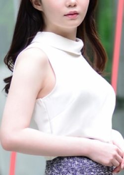 麗奈 OSAKA新井 璃々珠