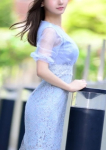 壇 芹那
