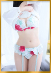 明日葉　美晴
