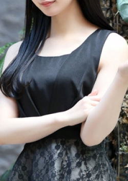 麗奈 OSAKA黒田 栞子