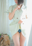 室谷　英理子