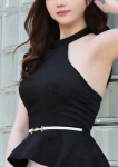 観月 麻里奈