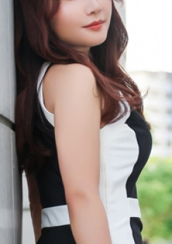 麗奈 KOBE平本 雫葵