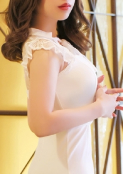 マダム麗奈 京都琴吹 水菜