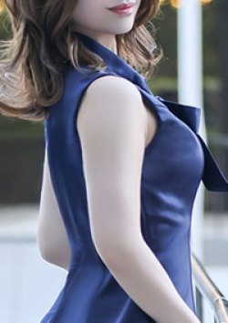 麗奈 OSAKA松波 莉音