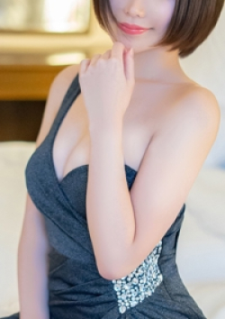 麗奈 YOKOHAMA吉沢 枇奈乃