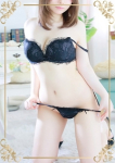 由那