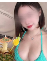 グラマラス×上品、唯一無二のハイクラス美女