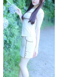 絢(33) 人妻元モデル